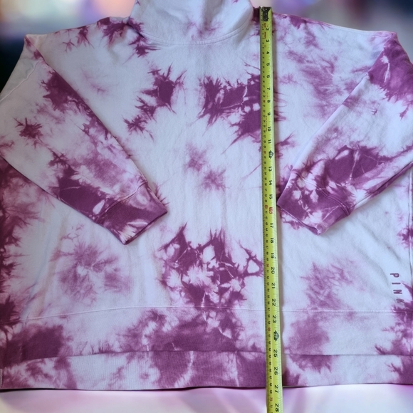Victoria's Secret PINK Tie Dye Oversized Turtleneck Sweater NWT - Picture 4 of 7